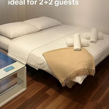 Marton & Martinis Superior - Spacious One-room - Excellent Location Within Walking Distance Of Diocletian's Palace And Bacvice - The Restaurants Within Walking Distance * Split